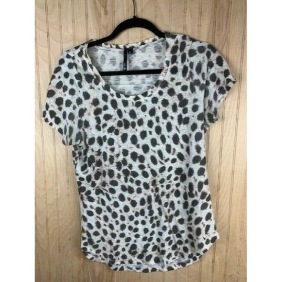 Joes Size Large Womens Top Animal Print Scoop Neck Tunic Hem Short Sleev… - Picture 1 of 4